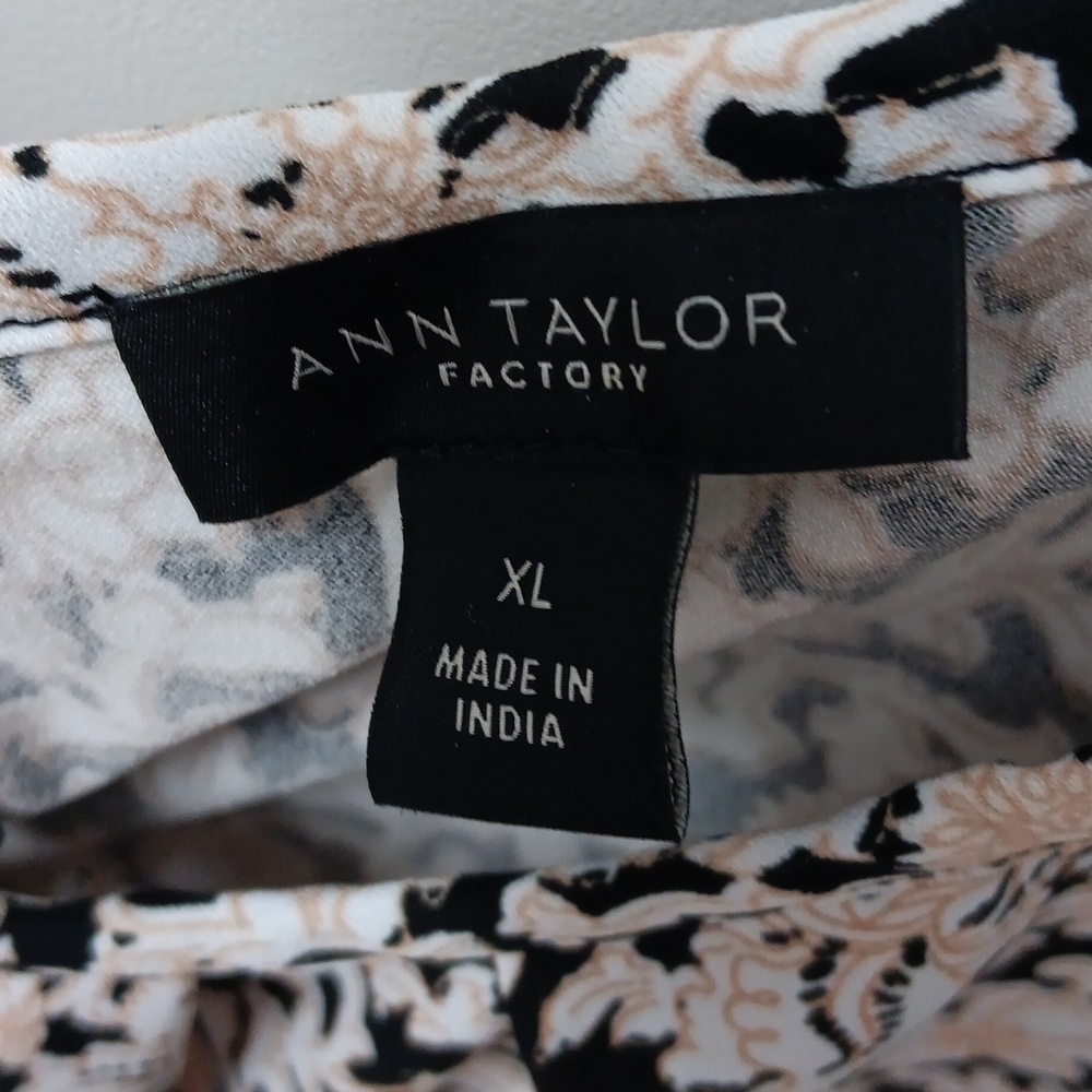 Top - Picture 7 of 7